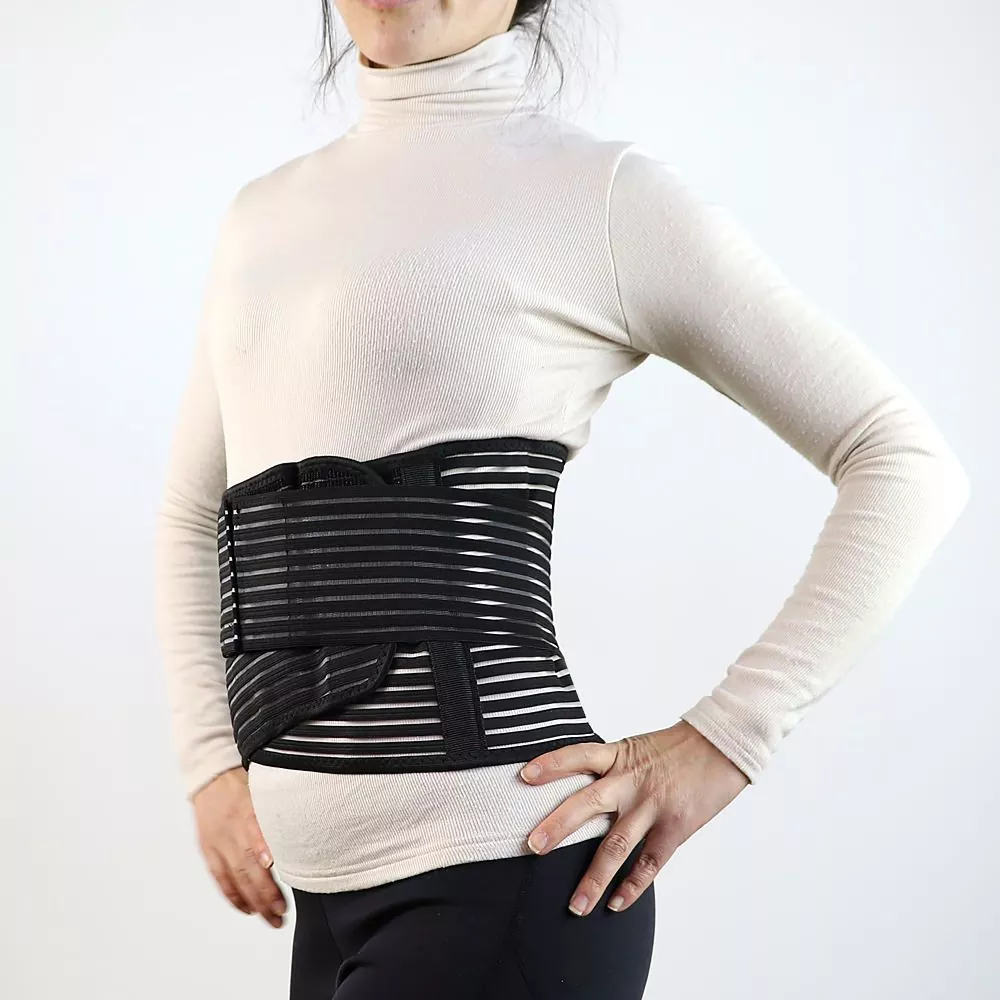 Lumbar waist supports with removable metal plates